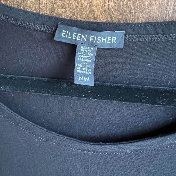 Eileen Fisher Black Long Sleeve Crewneck Viscose
Dress with Pockets Size medium - Picture 7 of 10